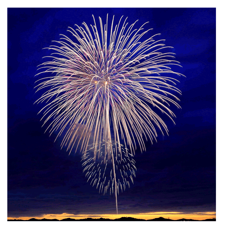 Организация фейерверков на Новый год  Каменка Архангельская область | kamenkaarhangelskaya.salutsklad.ru